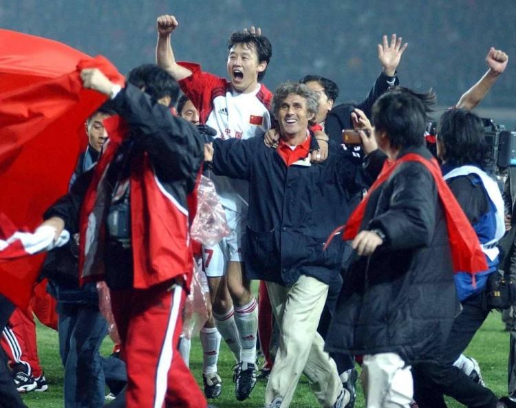 板仓滉：从远藤航手中接过了重任 会全力以赴带领日本队前进